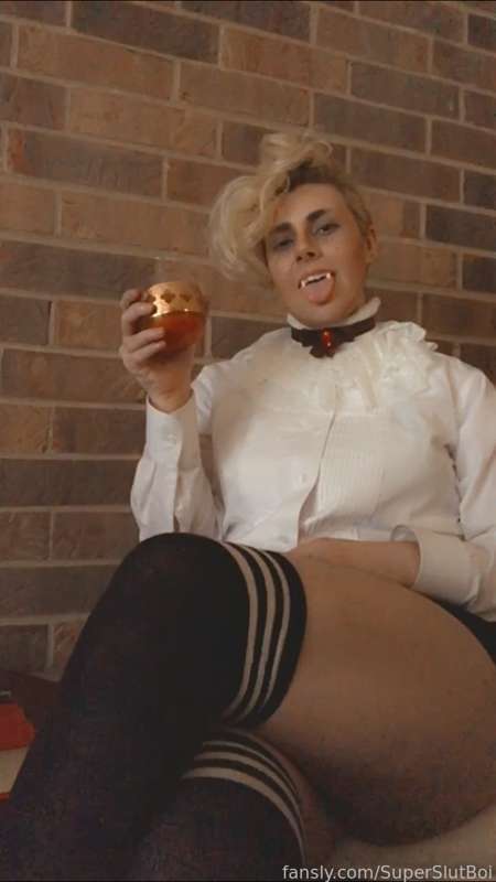 Superslutboi - Fansly - 30 Oct, 2021 1