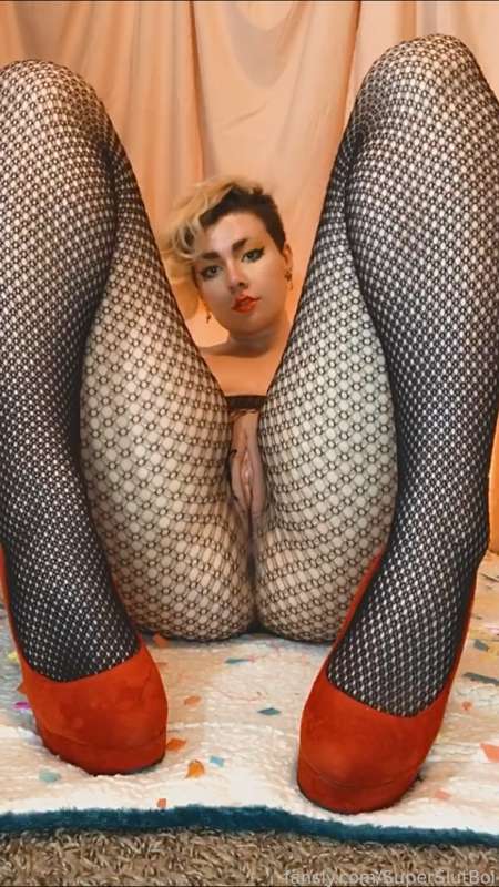 Superslutboi - Fansly - 01 Jan, 2022 14