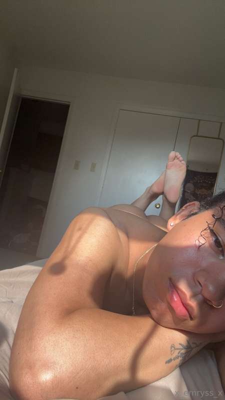 Morning loves! Mommy needs a massage and a coffee