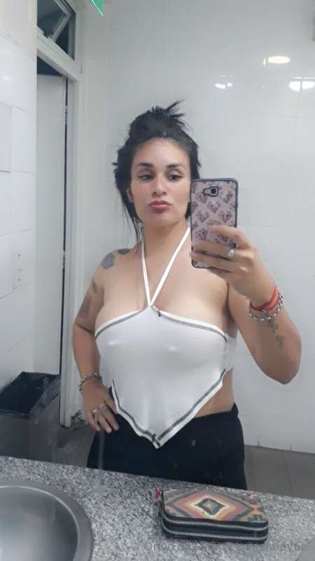 Carmelalovee - Onlyfans - 06 Jun, 2024