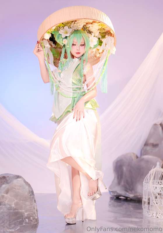 Happy Lunar New Year! 🏮🐉🧧Wishing you a new year filled with .. 1