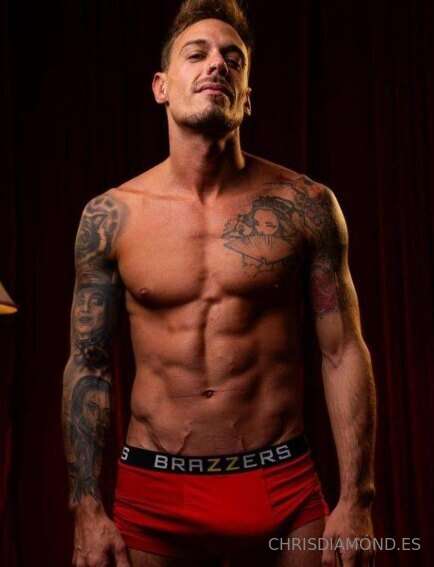 Do you want me to touch myself looking at your pic? Message ..