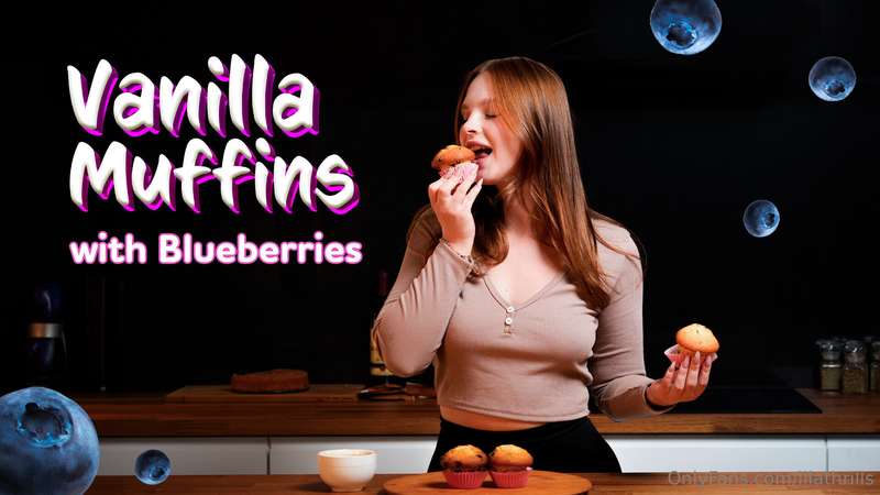 🧁Vanilla Muffins With Blueberries🧁These muffins are soft, fl..