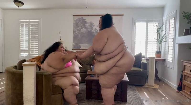 Hehehe my first collab 🙈🙈❤️ and its with @ssbbwbrianna Video.. 1