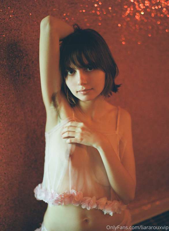 The feeling of sheer fabric is so appealing to me...or maybe.. 15