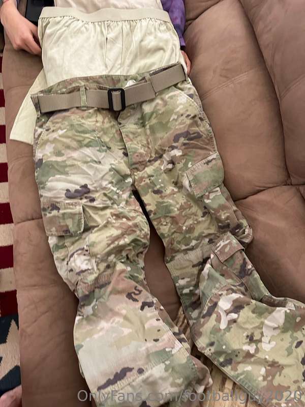 Several people have asked about full uniforms - here is an e..