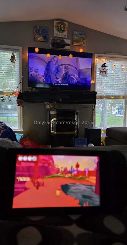 Indulging my inner self this week with a new spongebob game ..