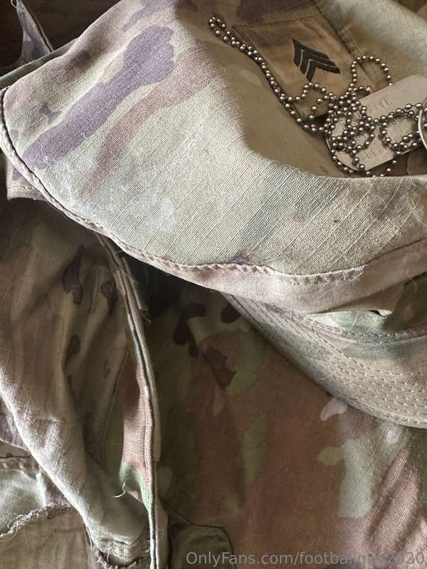 Me jerking and some fun pics!  18
