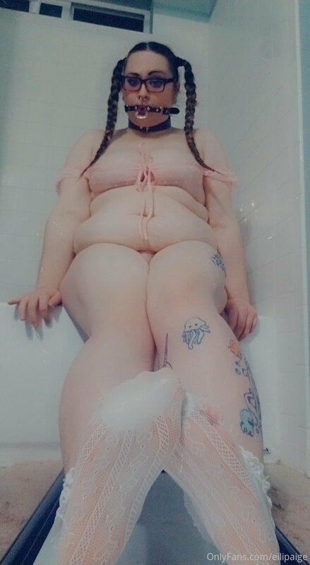 Just thought I'd put all of these pictures in one set for yo.. 5