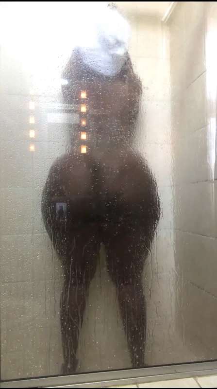 I'm so wet and horny for your c0ck d4ddy! 🍆😩 Can we f*ck in ..