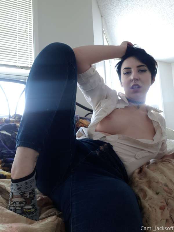 Ootd (tits out of course) from yesterday 😘


I love getting .. 12