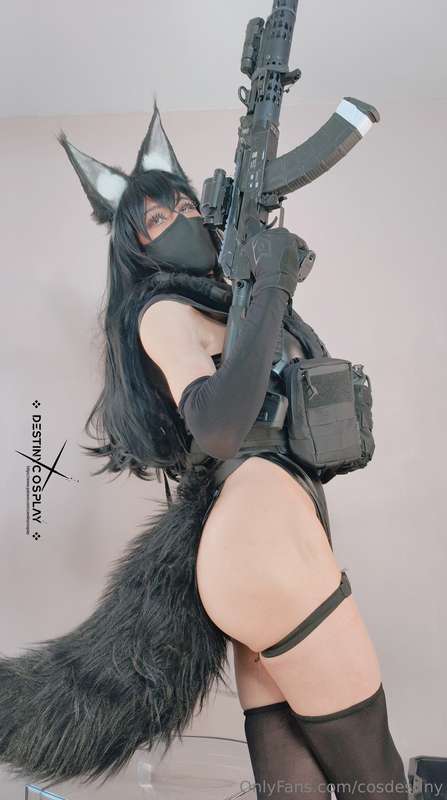 Cosdestiny - Onlyfans - 19 May, 2025 5