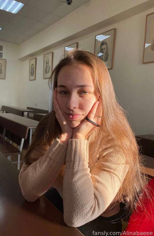 Alinabaeee - Fansly - 25 Nov, 2022