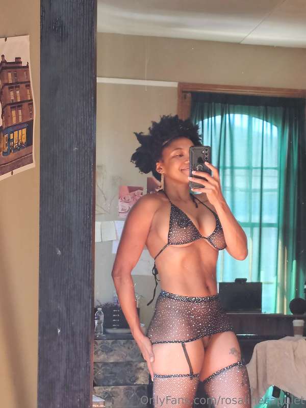 My body was made for fucking ❤️  16