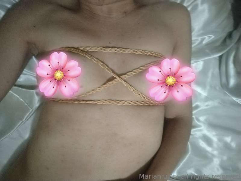 Do you like Shibari? Something simple to start and then... 1