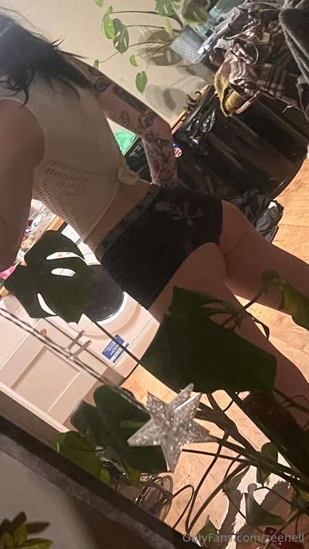 ☠️🏴‍☠️ 1
