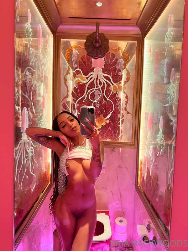 Briabackwoods - Onlyfans - 04 Sep, 2022