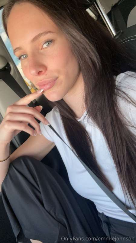 Every moment with you feels like a dream.💭🥰
