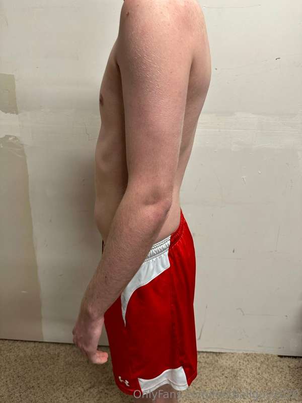 One of our new privates modeling stuff! 8