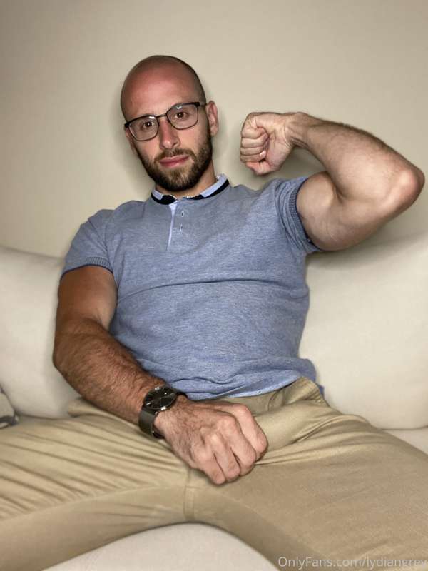 Hey 🤓 scroll over for more