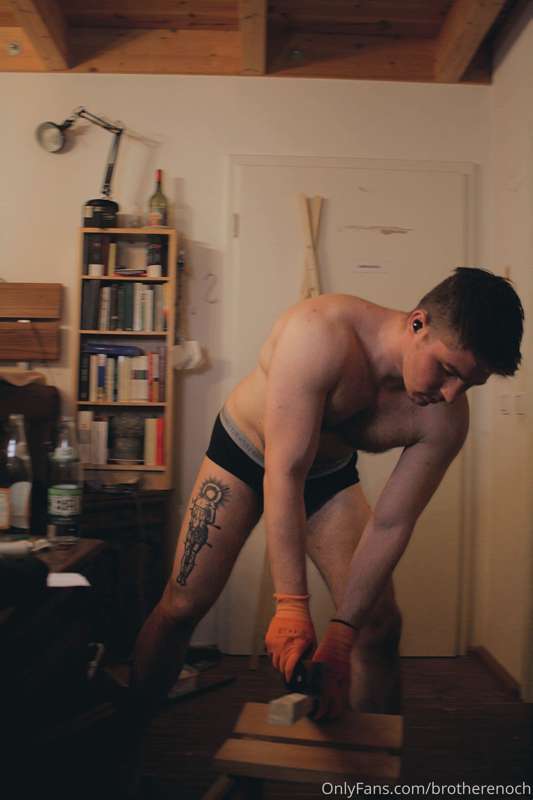 Help, all my clothes fell off! Looks like I have to build a ..