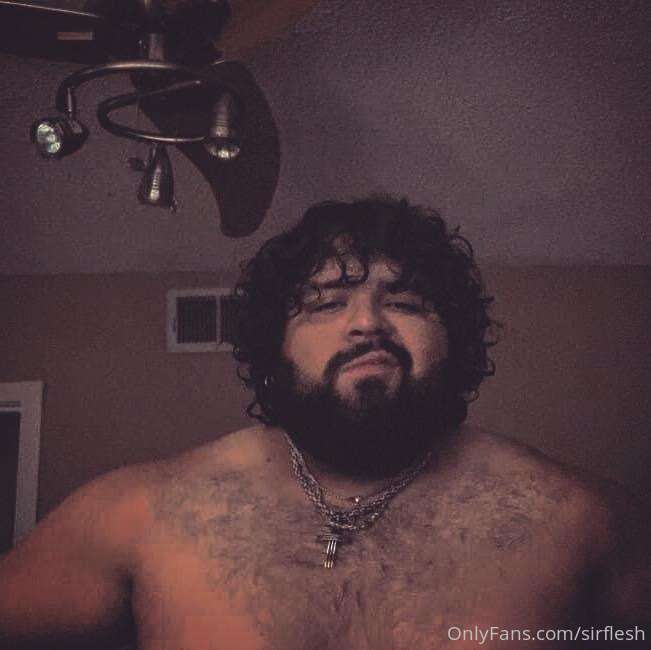 I want a sloppy blow job this weekend Who can help me with t..