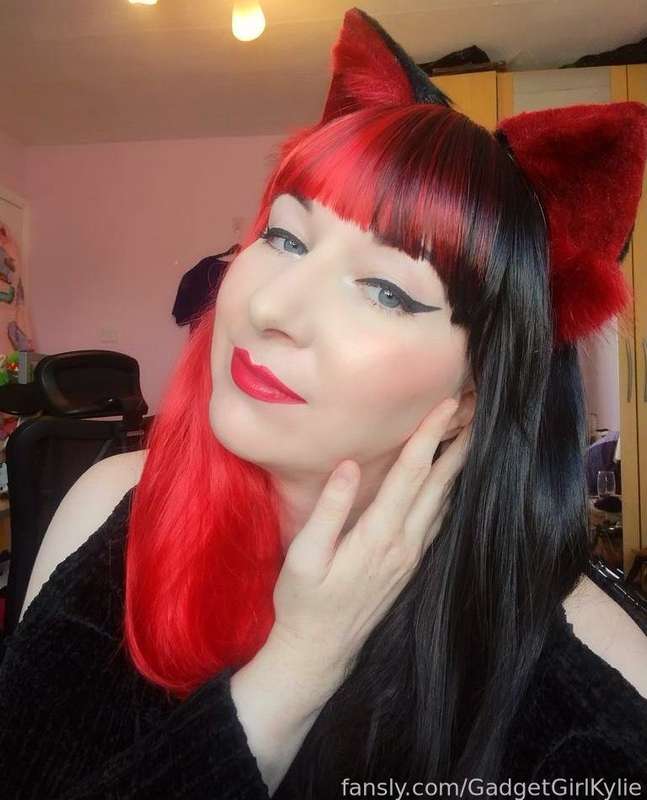 Gadgetgirlkylie - Fansly - 08 Oct, 2023