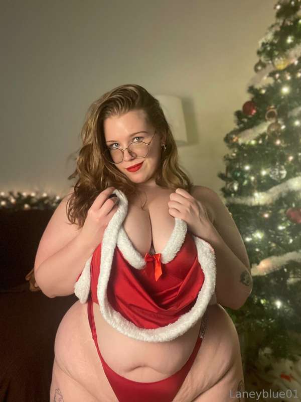 All I want for Thickmas is you in me👀💦 2