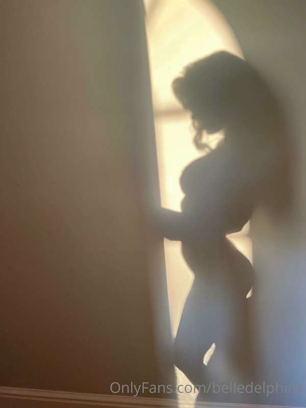 tried to take some cool shadow pictures, did it work... kind.. 8