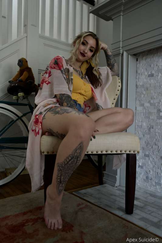 Part 1 of this set!! Got a solo double penetration video dro.. 21