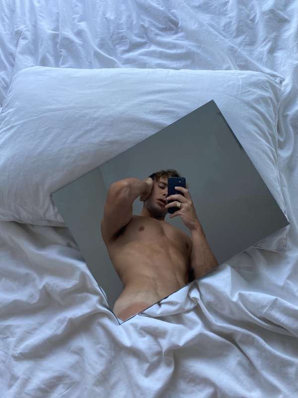 never wearing clothes