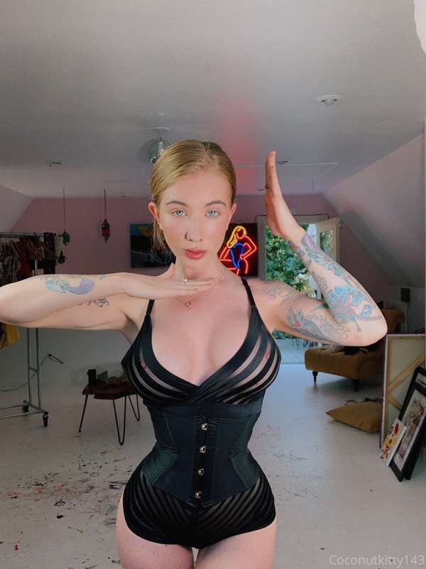 Made this set titled “vogue” for you 💦💦 i will be posting bo.. 2