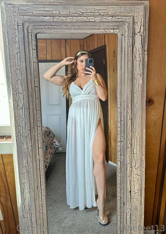 On Sunday you also worship your Goddess.. don’t forget, got ..