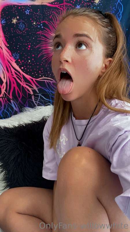 insert cock here 🌈