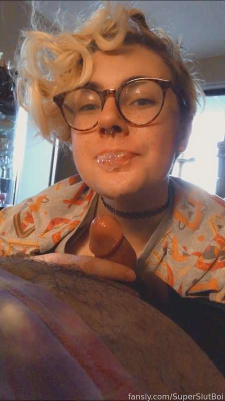 Superslutboi - Fansly - 27 Nov, 2021 10