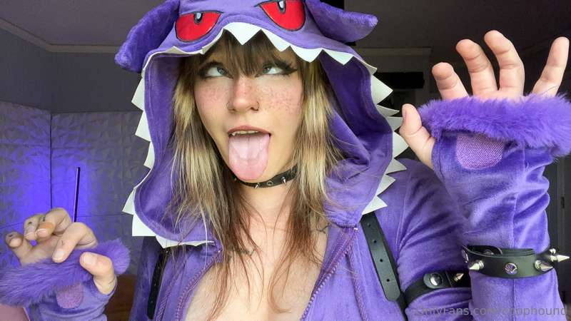 THE FAMOUS GENGAR SUIT!!(more gengar content coming Soon too.. 30