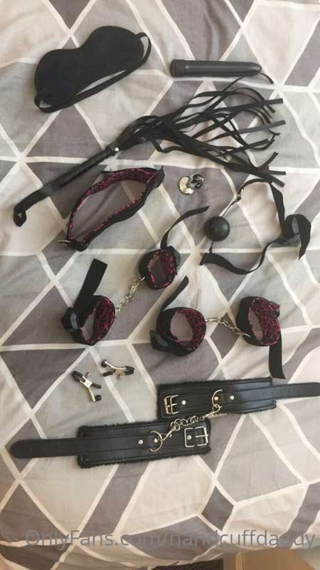 Which of my naughty toys would you let me use on you 😈💦