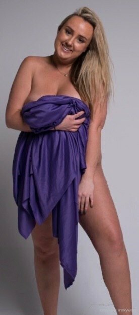 Daddy! You have to check out my girl Carmen! @carmen_sdmn ??.. 5