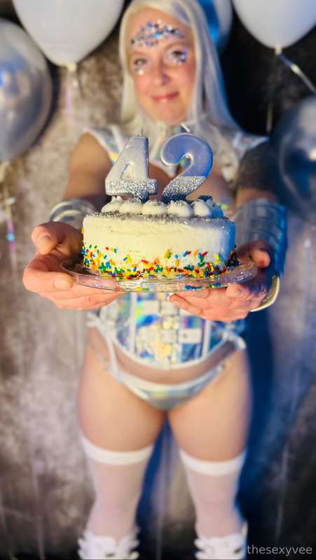 **Can I share this with you?** 🍰 8