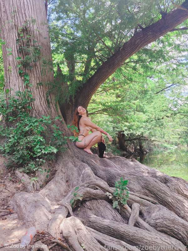 Zoebytheriver - Fansly - 06 Sep, 2021 3