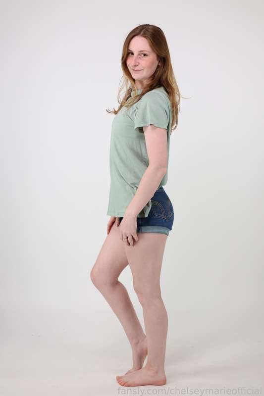 Chelseymarieofficial - Fansly - 08 May, 2025 12
