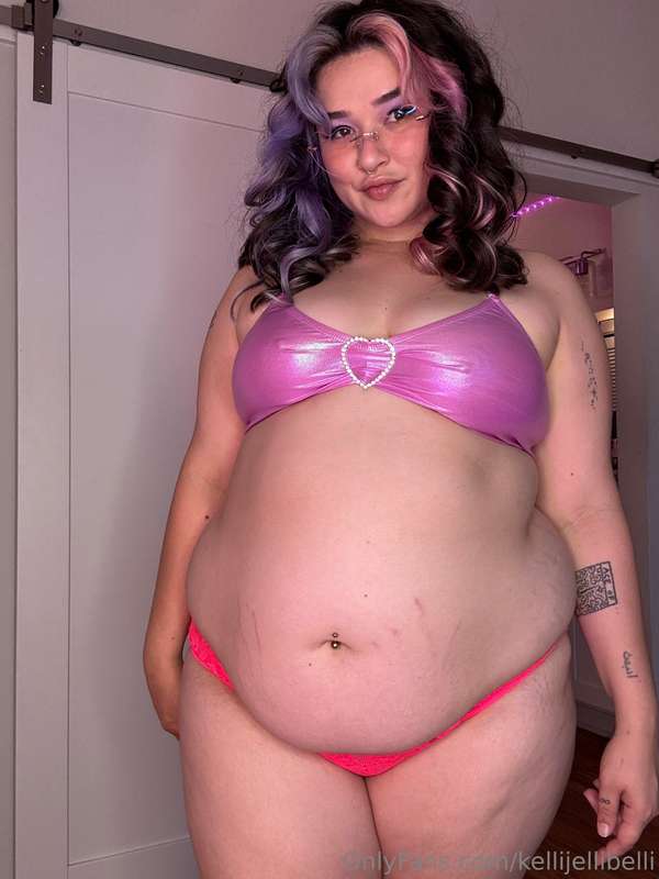 The love handles be love handling. Now all I need is someone.. 1