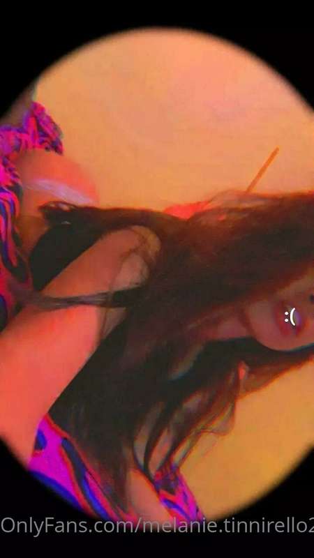 Bored with an urge to do bad things😈😋