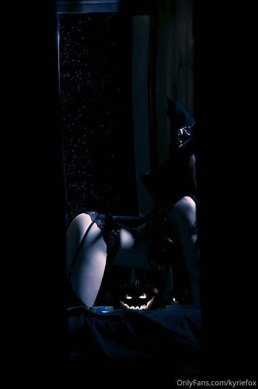 It's halloween month! 🎃 How about crazy October?