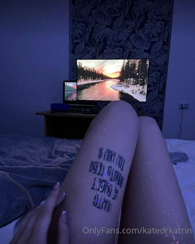 💋 Describe your most vivid sexual fantasy that has not yet b..