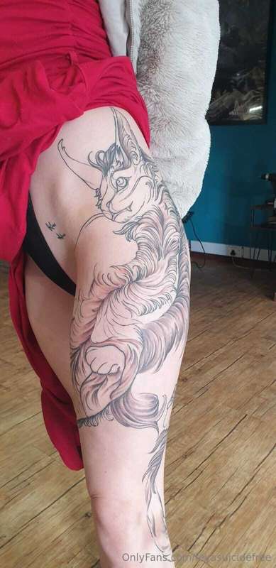 Dragon Kitty is Coming Along Nicely 🤭❤️ Color is next!