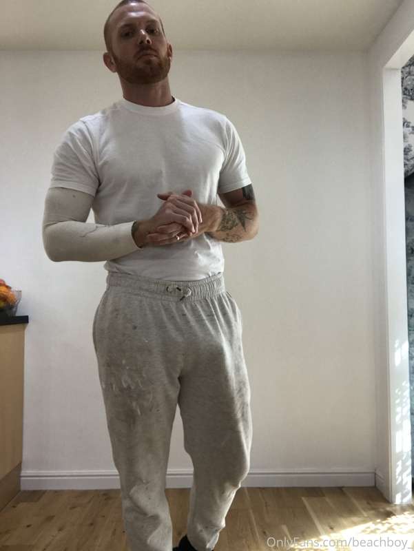 In my painting and decorating clothes today. Just a bit of a.. 4