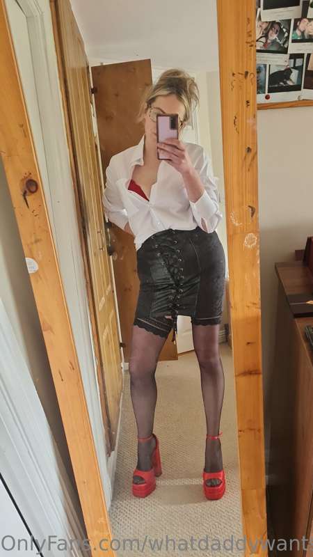 Called into  the bosses office...better do what I'm told 
I .. 1