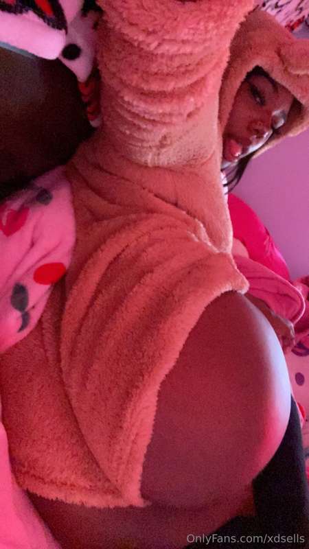 spank me 😽 1
