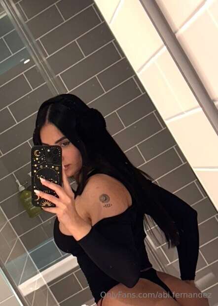 Quiero unas nalgadas 😈